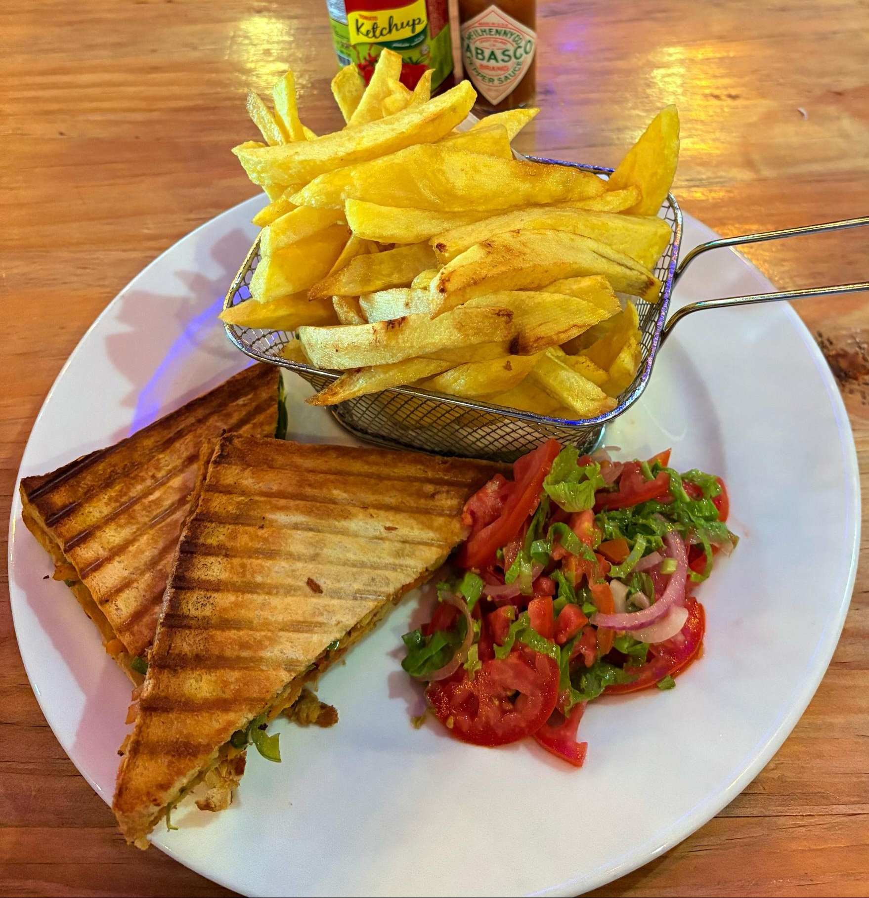 Chicken mayo sandwich7k .jpg